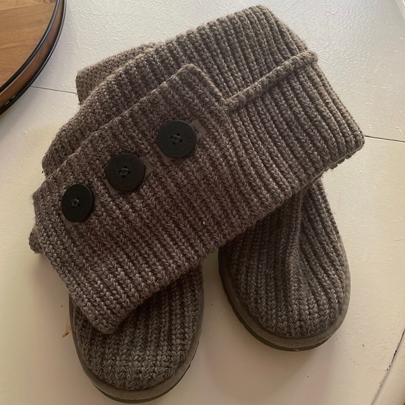 Classic Cardy Gray Womens Ugg boots Sz 8 US - Picture 9 of 9